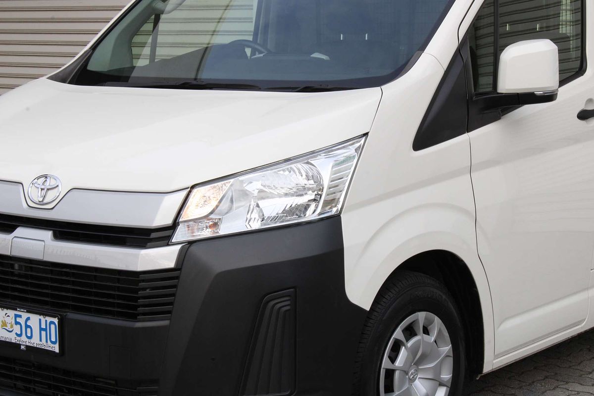 2022 Toyota Hiace GDH300R LWB