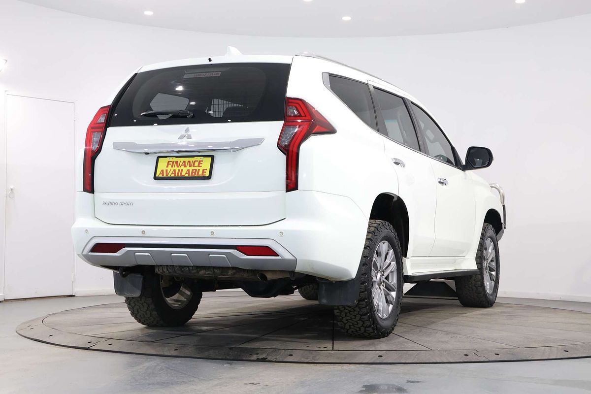 2022 Mitsubishi Pajero Sport GLX QF