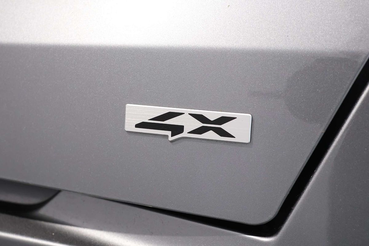 2023 Kia Sorento Sport MQ4
