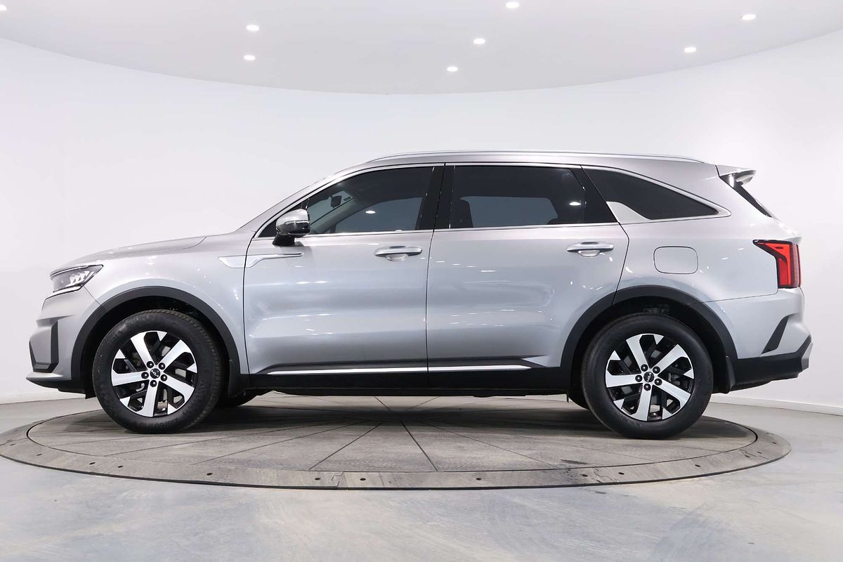 2023 Kia Sorento Sport MQ4