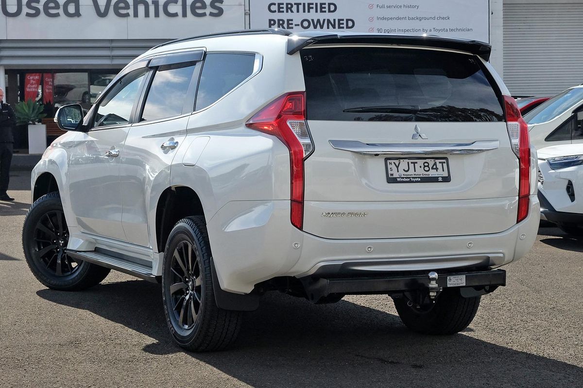 2019 Mitsubishi Pajero Sport Black Edition QE