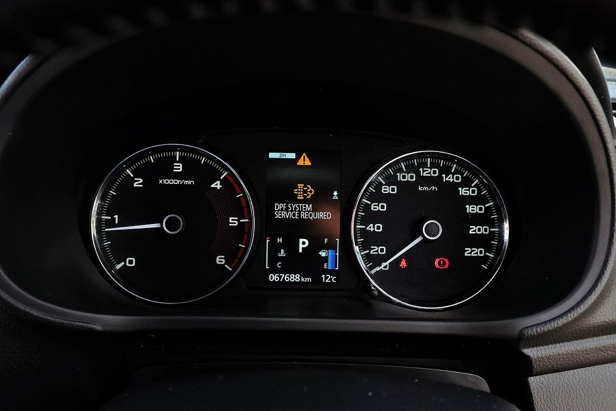 2019 Mitsubishi Pajero Sport Black Edition QE