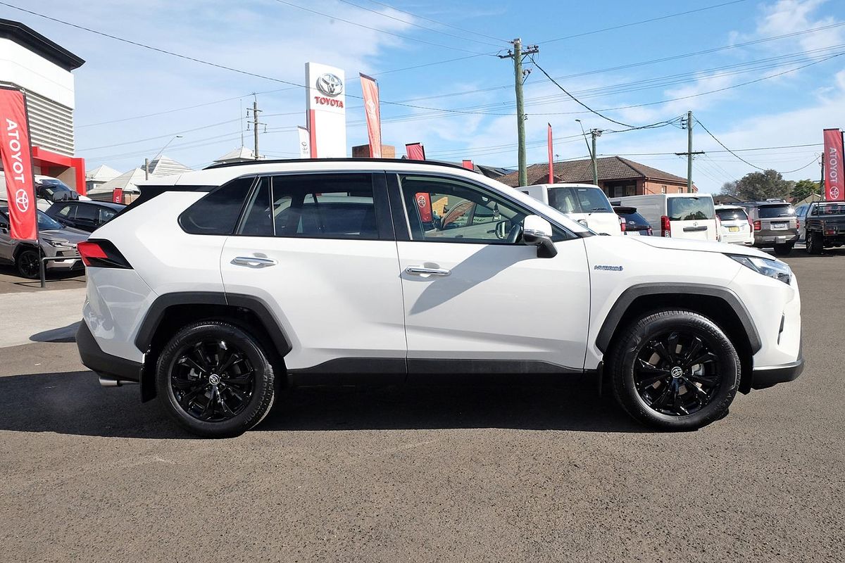 2024 Toyota RAV4 Cruiser AXAH54R