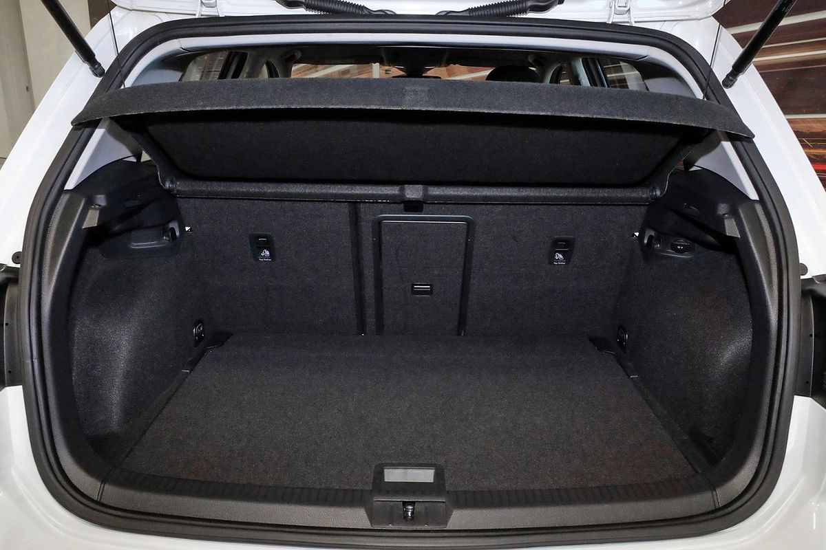 2018 Volkswagen Golf 110TSI Comfortline 7.5 image 20