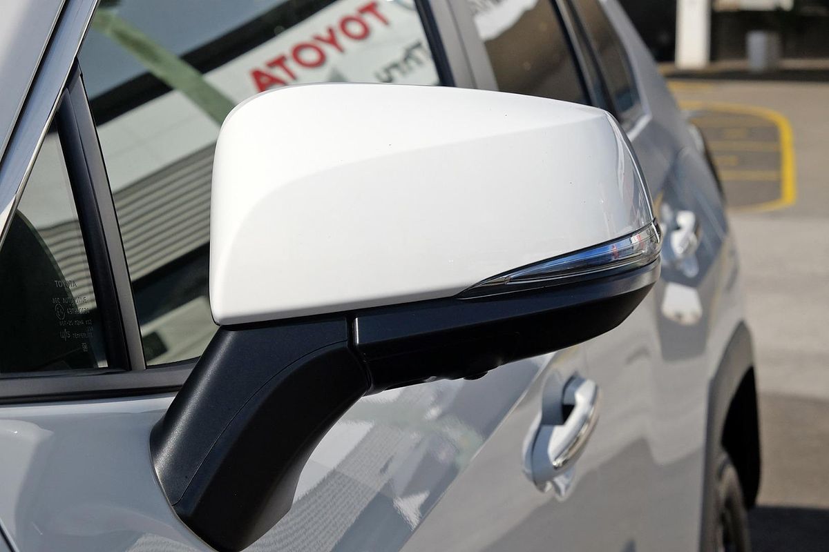 2024 Toyota RAV4 Cruiser AXAH54R