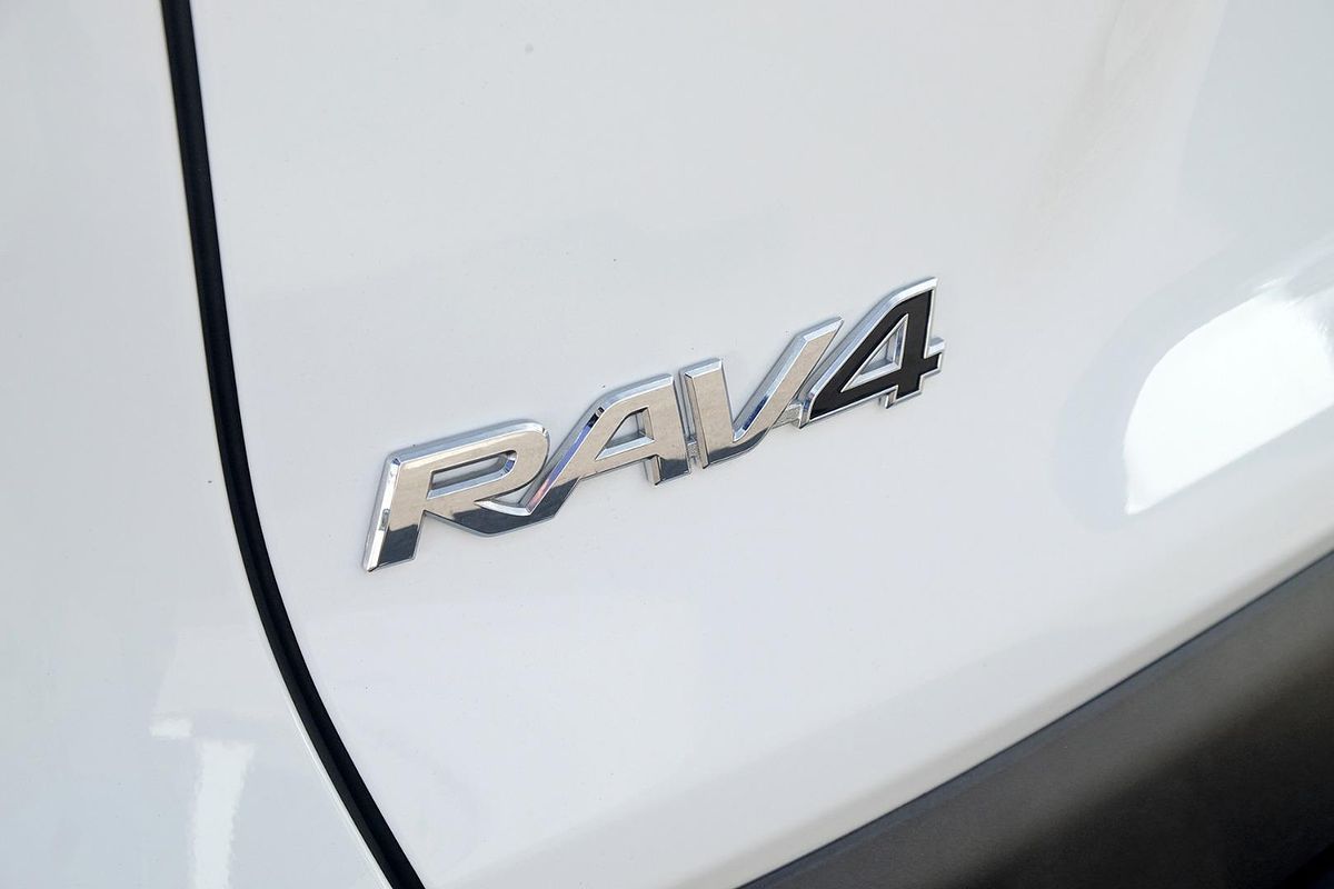 2024 Toyota RAV4 Cruiser AXAH54R