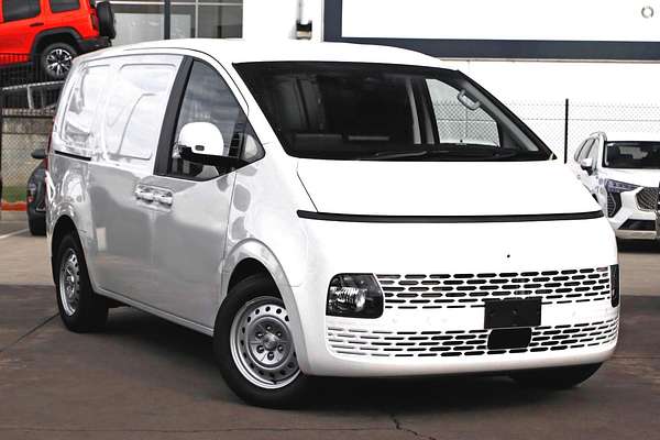 2026 Hyundai STARIA