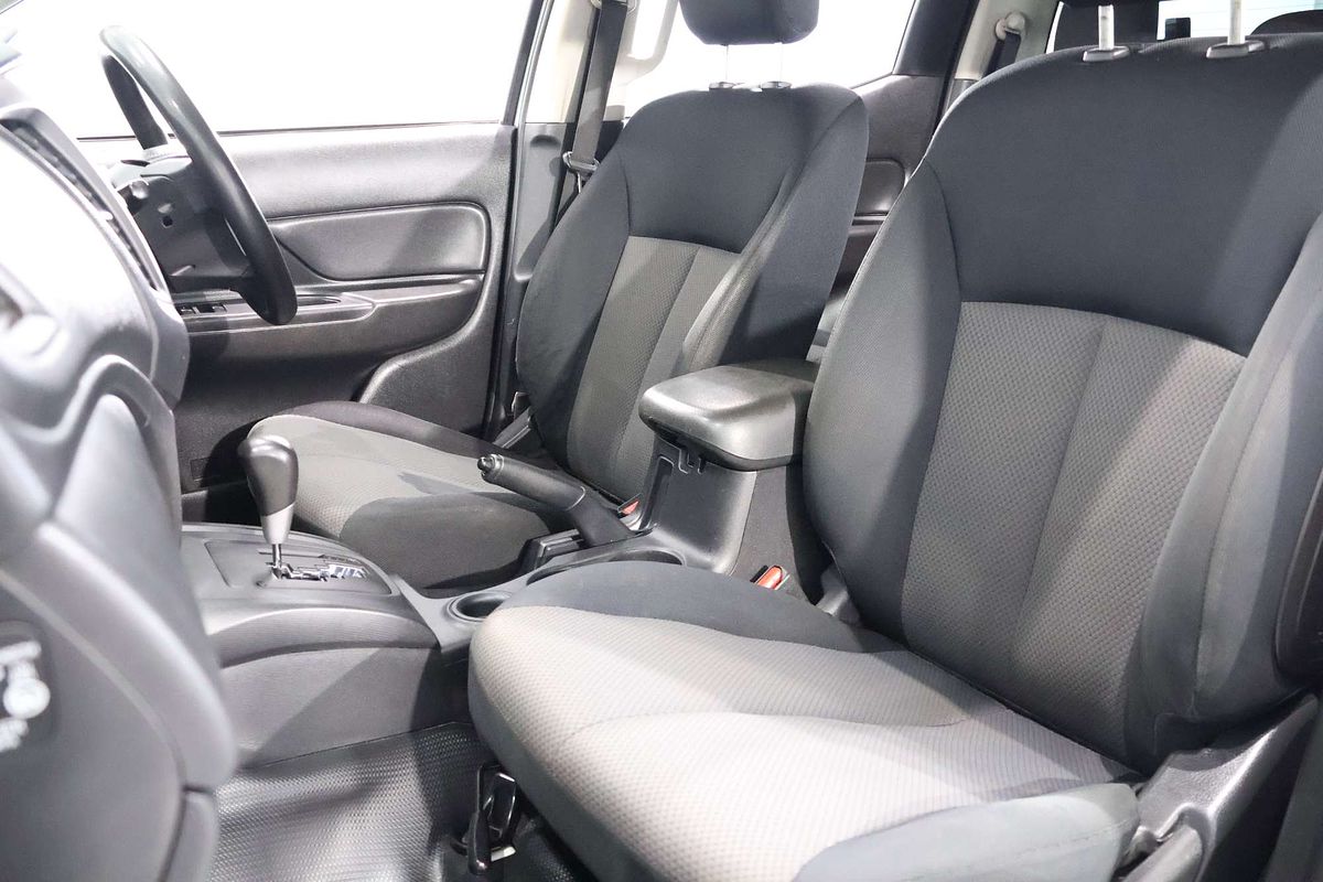 2020 Mitsubishi Triton GLX ADAS MR Rear Wheel Drive