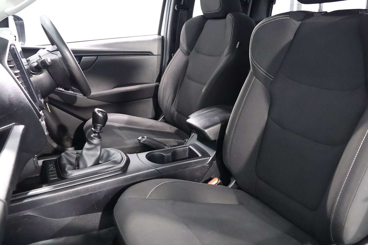 2022 Isuzu D-MAX SX 4X4