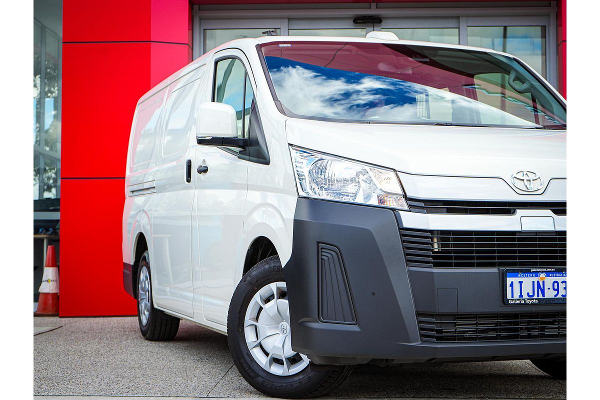 2024 Toyota Hiace GDH300R LWB
