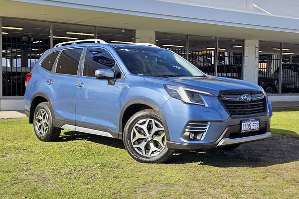 2023 Subaru Forester Hybrid L S5