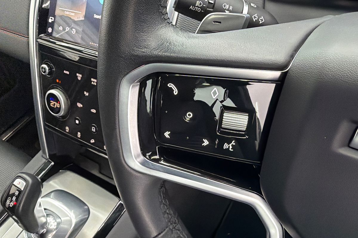 2022 Land Rover Discovery Sport P250 R-Dynamic SE L550