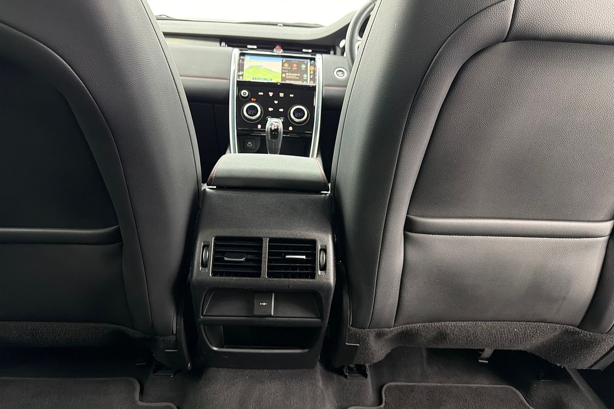 2022 Land Rover Discovery Sport P250 R-Dynamic SE L550