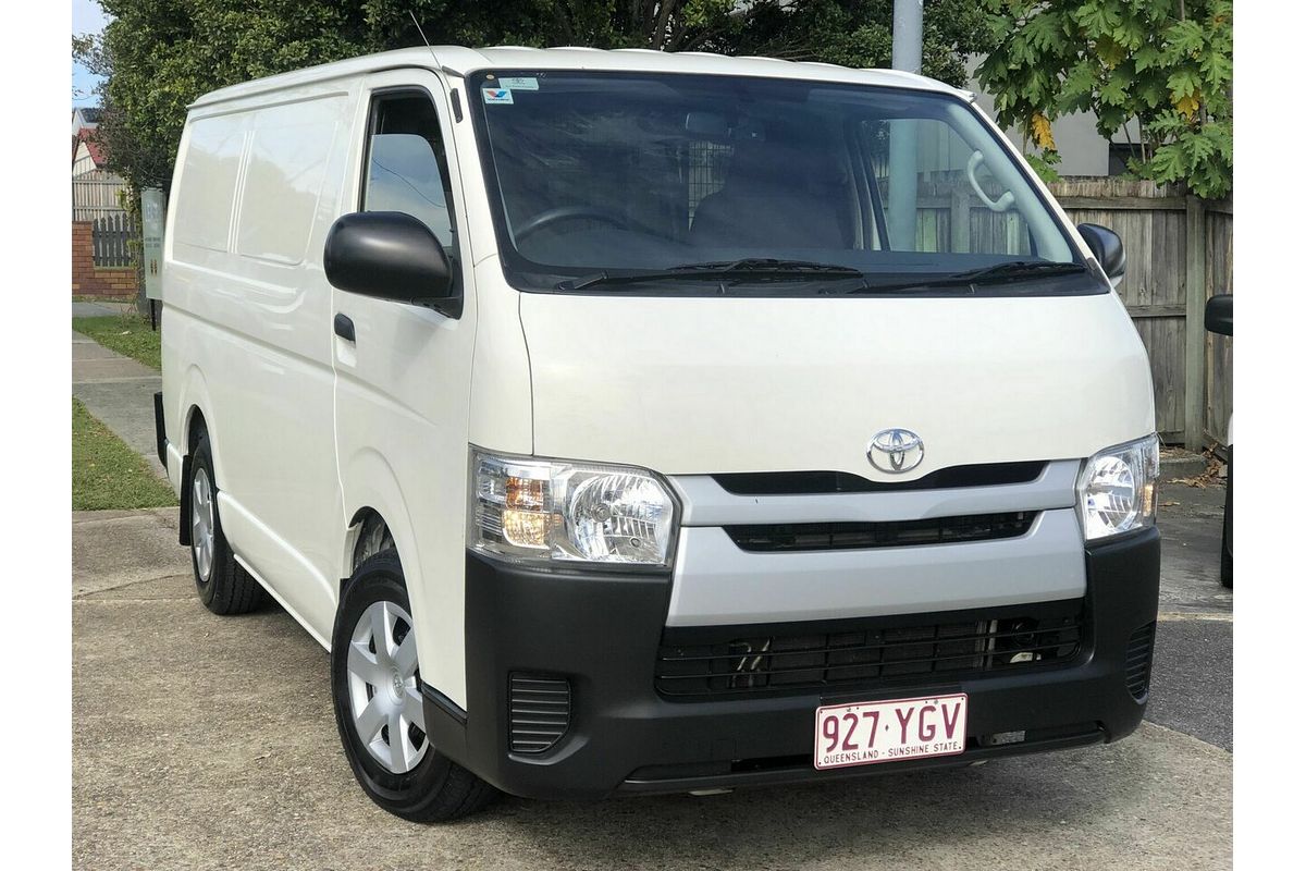 2018 Toyota Hiace TRH201R LWB