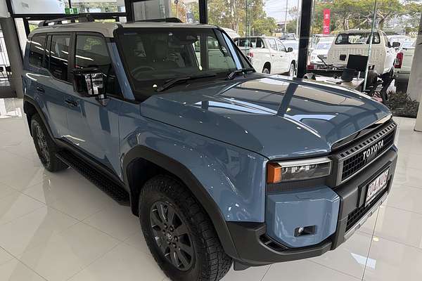 2025 Toyota Landcruiser Prado Altitude GDJ251R
