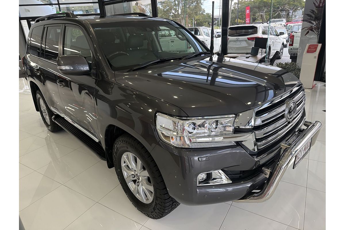 2020 Toyota Landcruiser Sahara VDJ200R