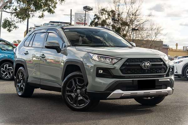 2022 Toyota RAV4 Edge AXAA54R