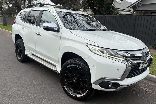 2016 Mitsubishi Pajero Sport Exceed QE