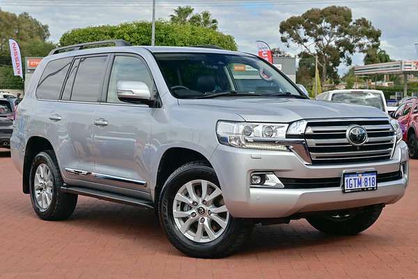 2017 Toyota Landcruiser Sahara VDJ200R