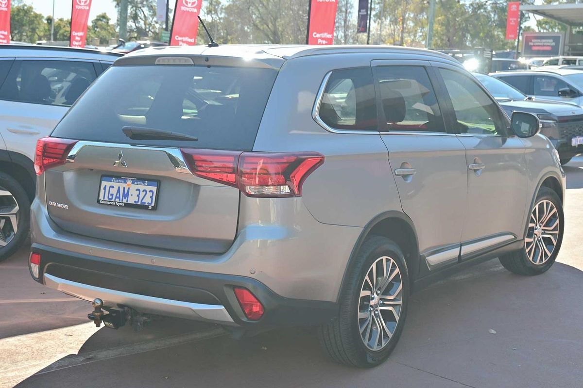 2016 Mitsubishi Outlander LS ZK