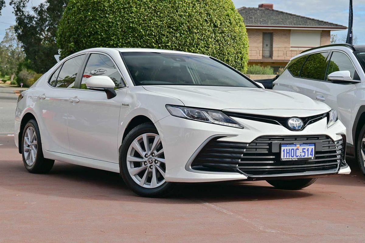 2021 Toyota Camry Ascent AXVH70R