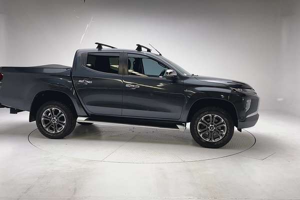 2021 Mitsubishi Triton GLS MR 4X4 thumb-8