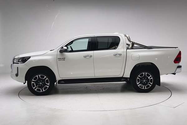 2022 Toyota Hilux SR5 GUN126R 4X4 thumb-4