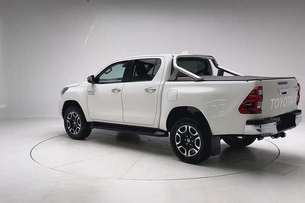 2022 Toyota Hilux SR5 GUN126R 4X4 thumb-5