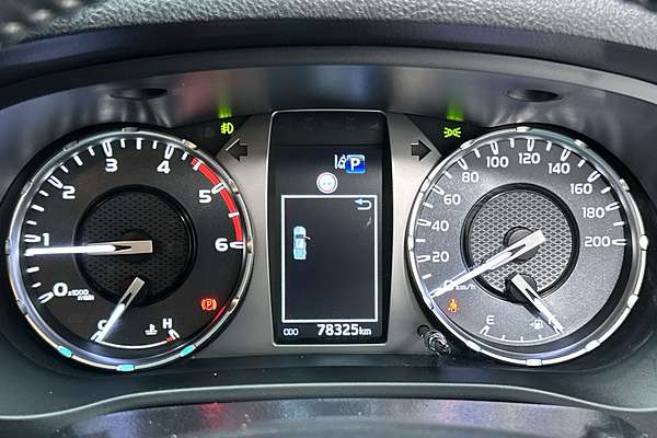2022 Toyota Hilux SR5 GUN126R 4X4 thumb-13
