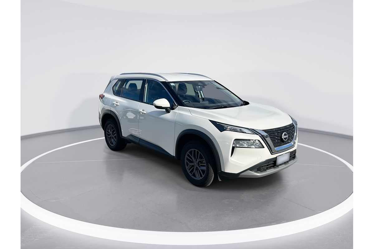 2025 Nissan X-TRAIL ST T33