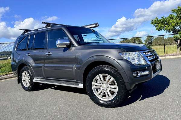 2015 Mitsubishi Pajero GLX NX