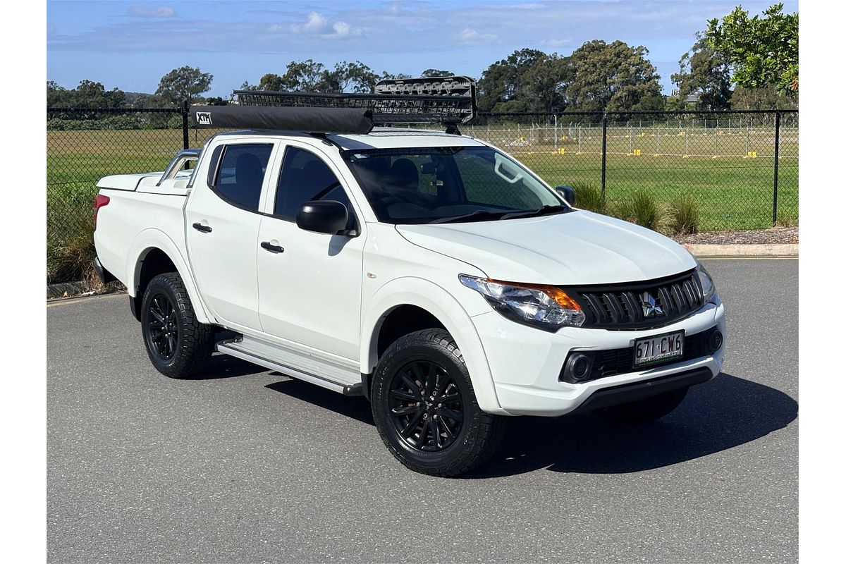 2017 Mitsubishi Triton GLX MQ 4X4