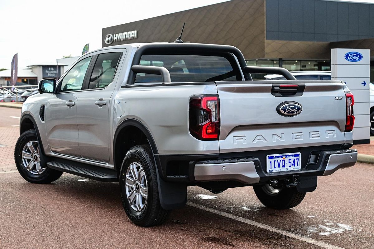 2025 Ford Ranger XLT 4X4 2.0L
