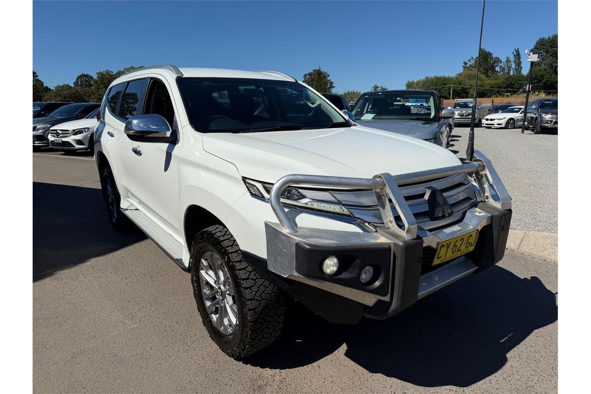 2020 Mitsubishi Pajero Sport GLX QF