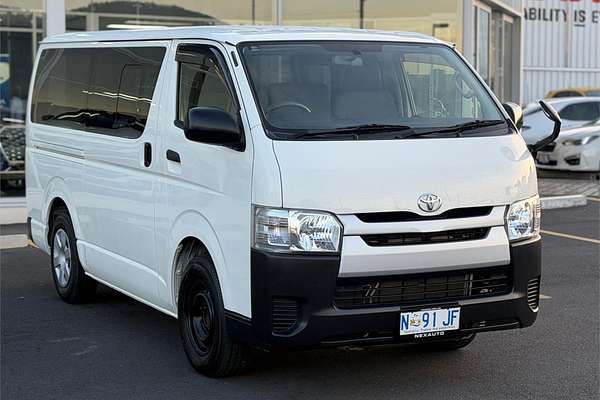 2017 Toyota Hiace TRH200V