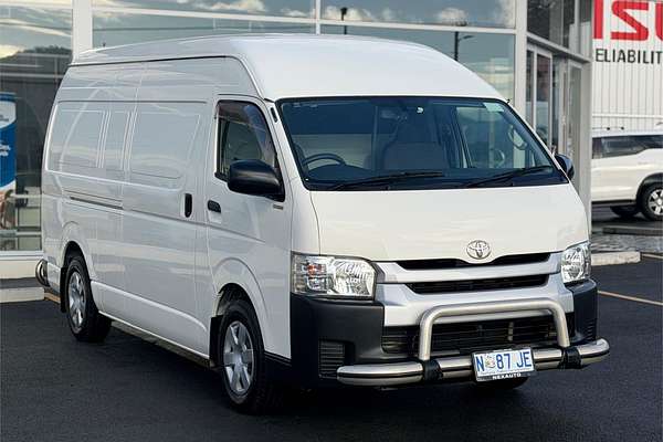 2017 Toyota Hiace KDH221R ELWB High Roof
