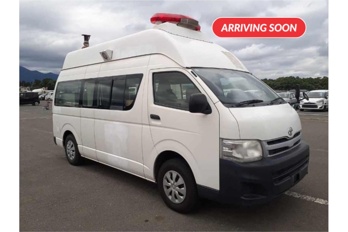 2013 Toyota Hiace SLWB 4WD