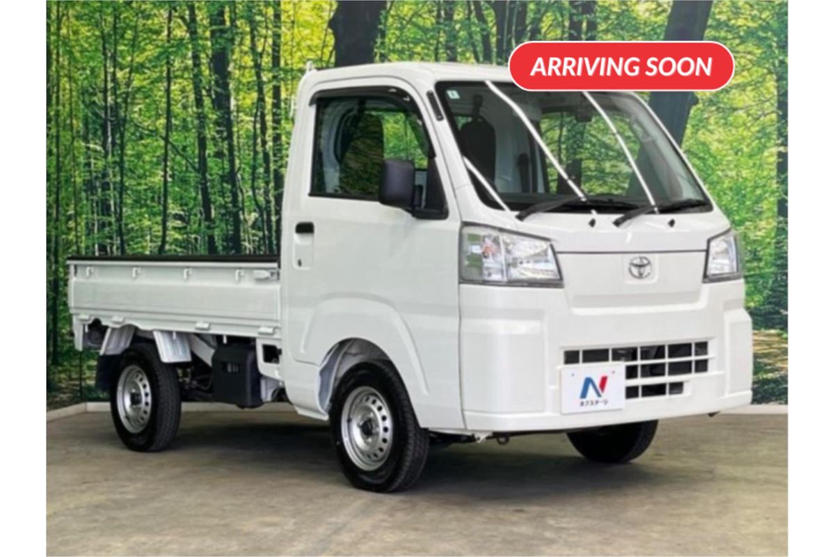 2023 Toyota Pixis 4WD