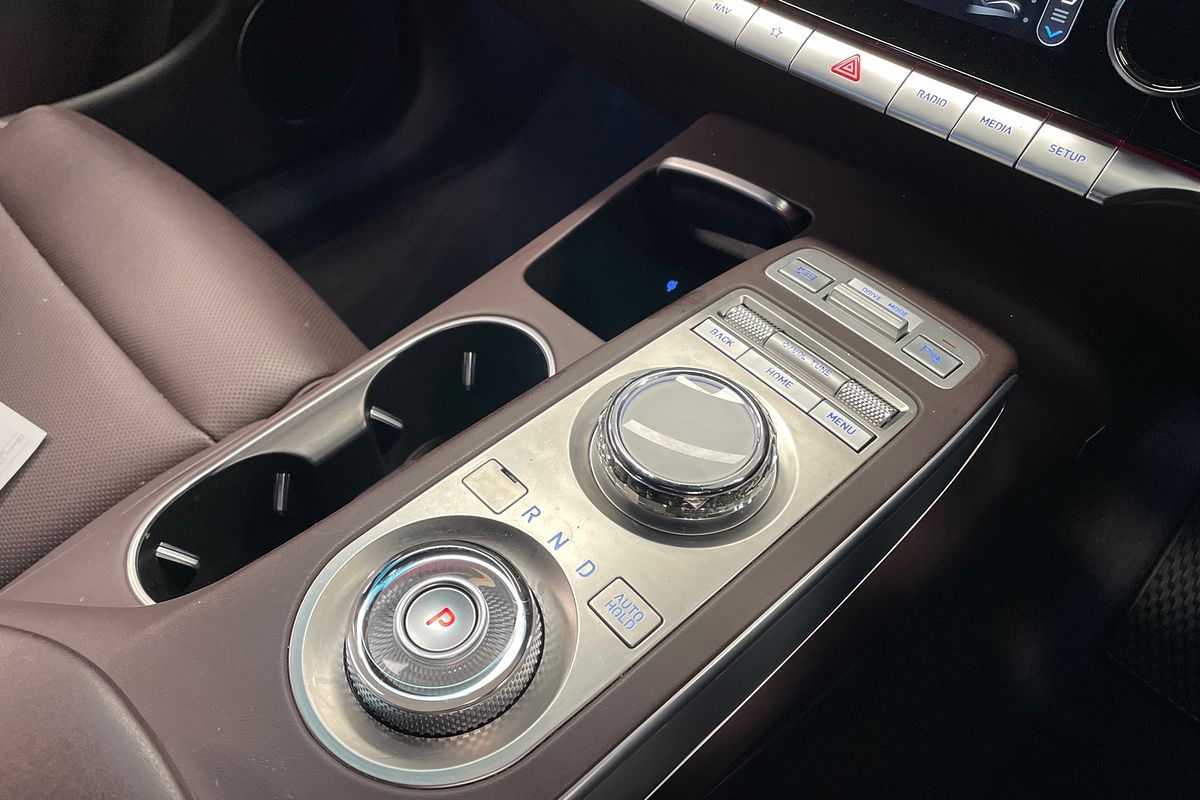 2022 Genesis SEDAN