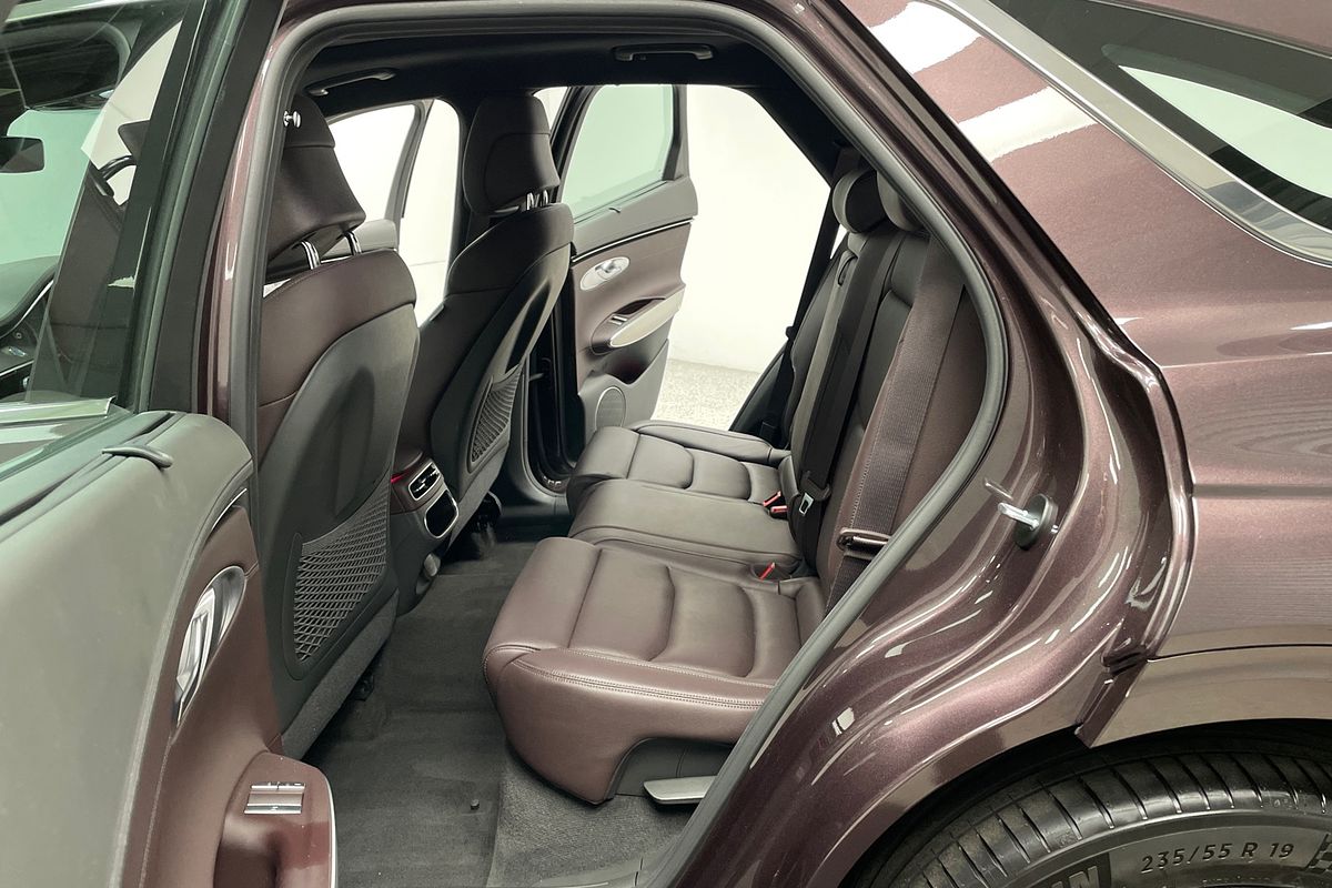 2022 Genesis SEDAN