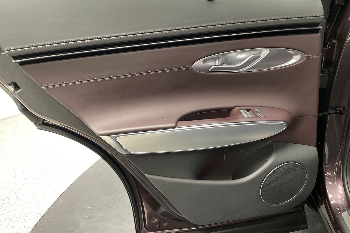2022 Genesis SEDAN