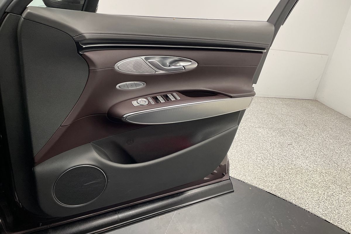 2022 Genesis SEDAN