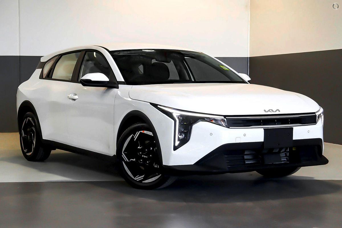 2026 Kia K4 Sport+ CL4m
