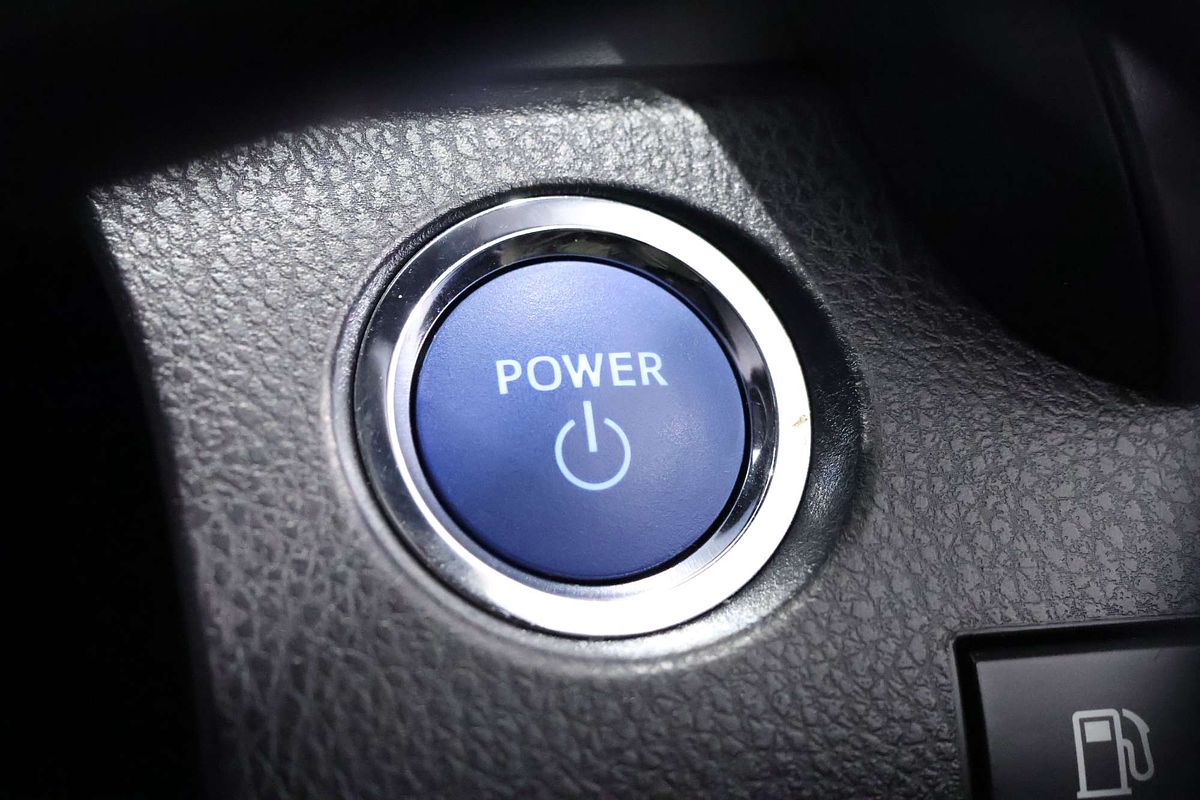 2023 Toyota Camry Ascent AXVH70R
