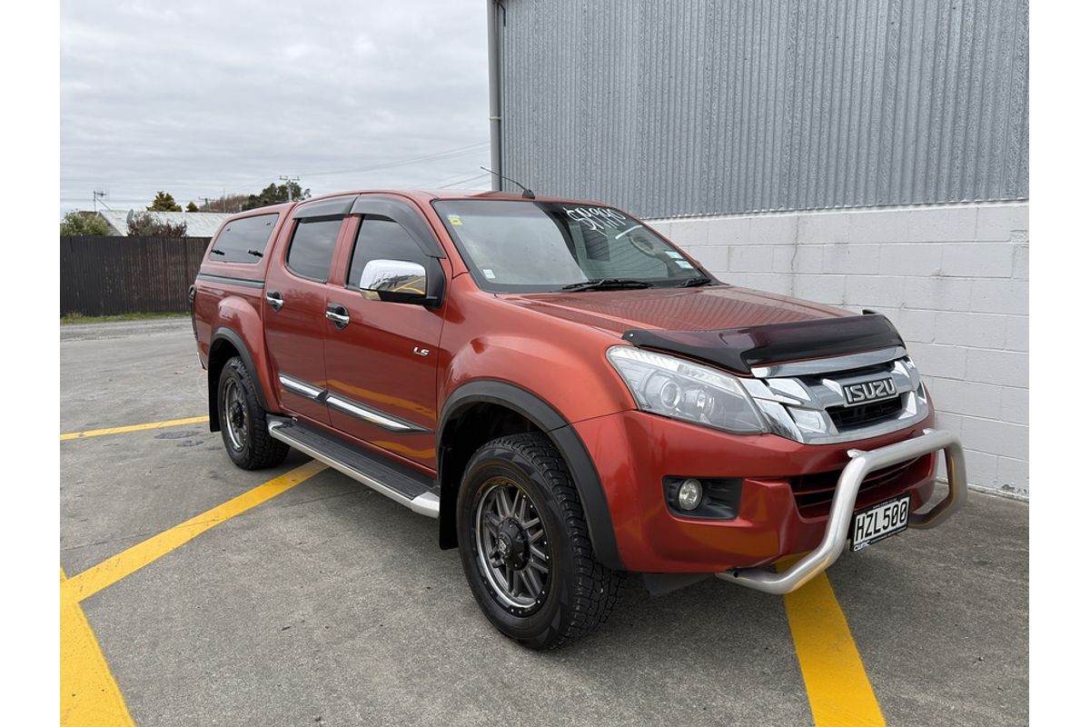 2015 Isuzu D-MAX LS DC 3.0D/5MT/UT/4D