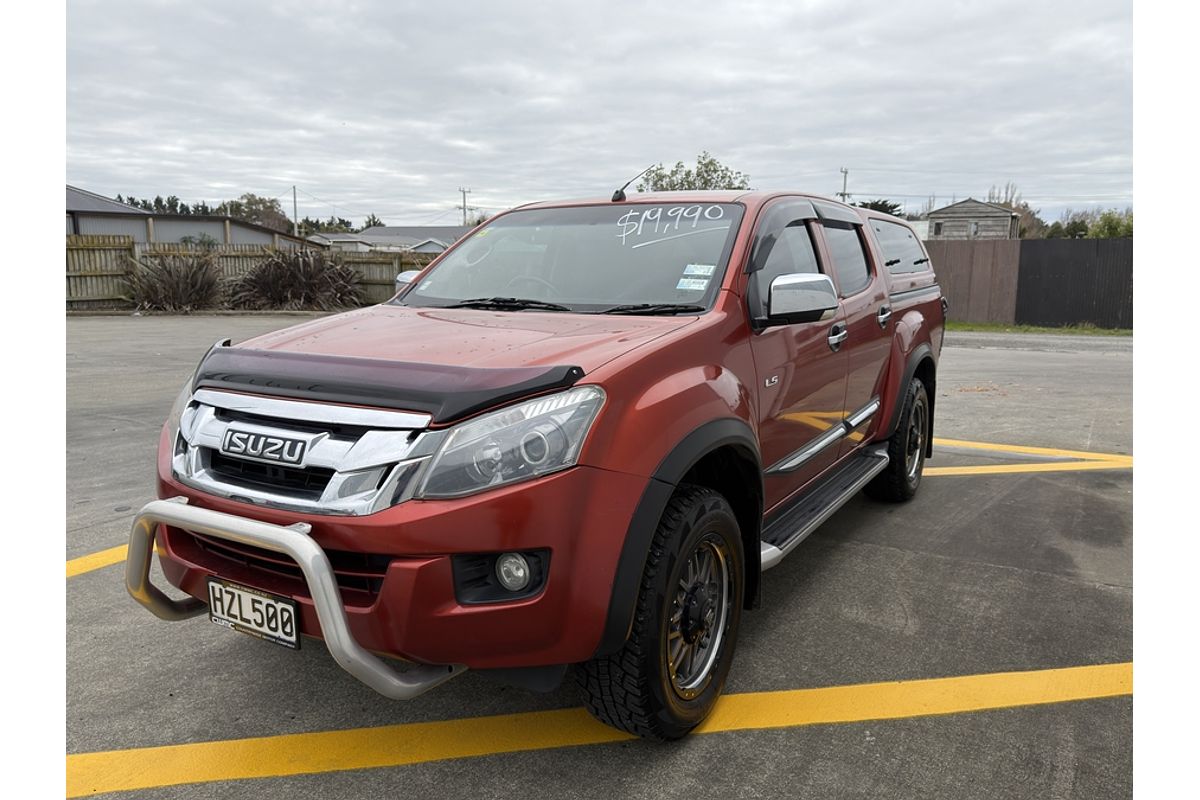 2015 Isuzu D-MAX LS DC 3.0D/5MT/UT/4D