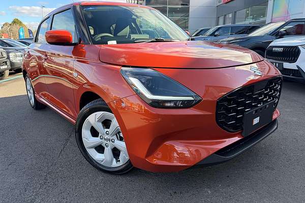 2026 Suzuki Swift Hybrid Plus UZ