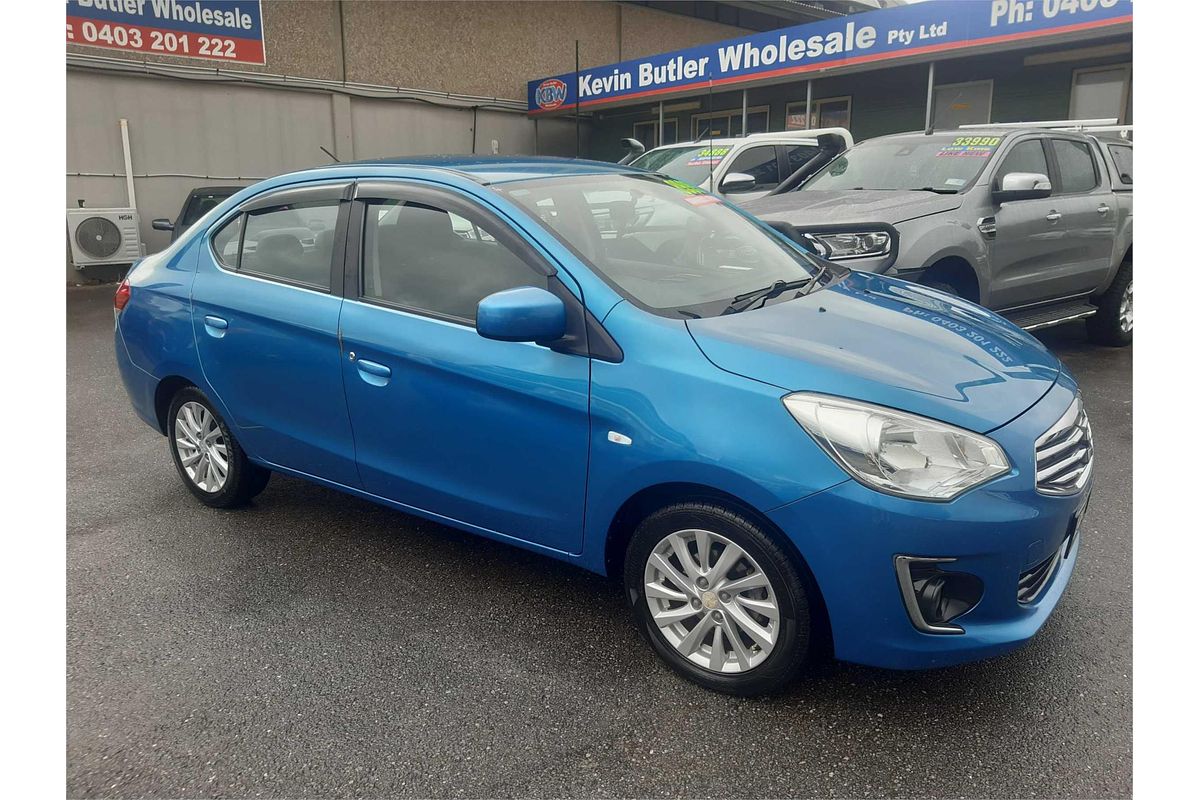 2014 Mitsubishi Mirage ES LA