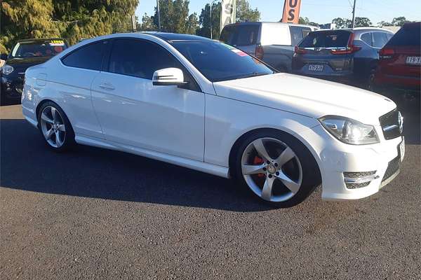 2014 Mercedes-Benz 250 W204 MY14