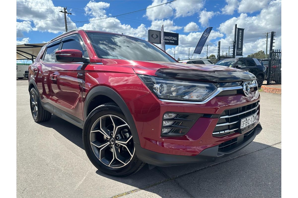 2024 KGM Korando ELX C300